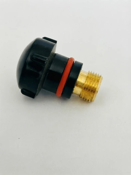 13_holder_side_view.png